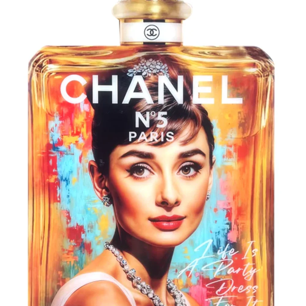 audrey-hepnurn-chanel_1024x1024@2x